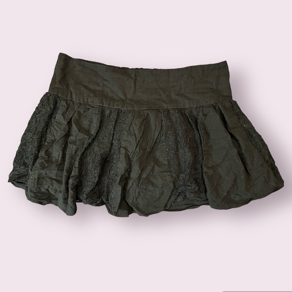 Joe Benbasset Black Mini Skirt with Stretchable Waistband